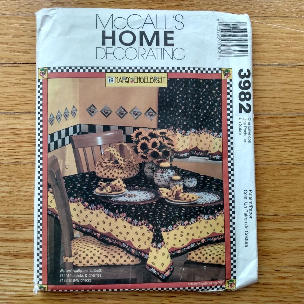 Vintage Curtains Apron Sewing Pattern Engelbreit 3982 Kitchen Decor UNCUT